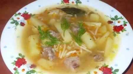 Суп зі свинини