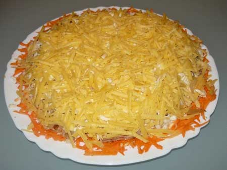 Салат з курячою грудкою