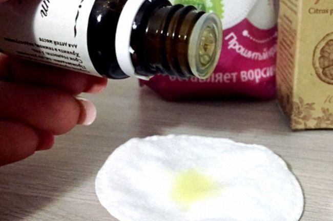 12 способів, як позбутися молі народними засобами