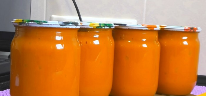 Кабачкова ікра на зиму &mdash; 20 бездоганних рецептів